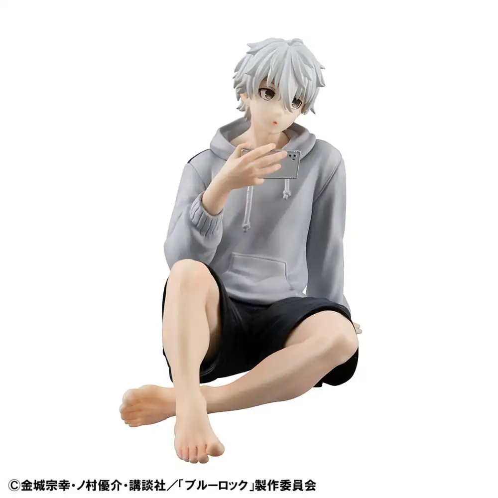 Blue Lock G.E.M. Series PVC Statue Seishiro Nagi Repaint Ver. Palm Size 9 cm